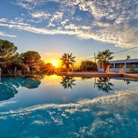 Villa Amberblue Pefkos Pefki エクステリア 写真