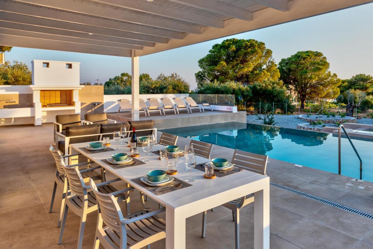 Villa Amberblue Pefkos Pefki エクステリア 写真