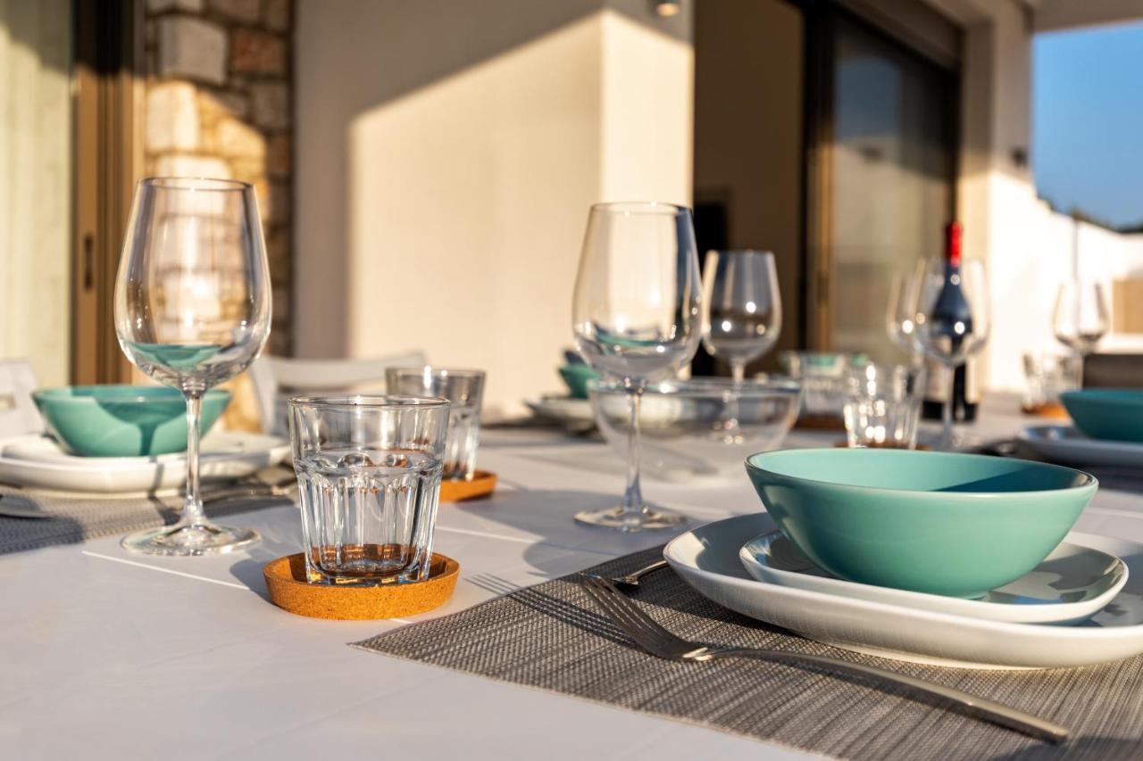Villa Amberblue Pefkos Pefki エクステリア 写真