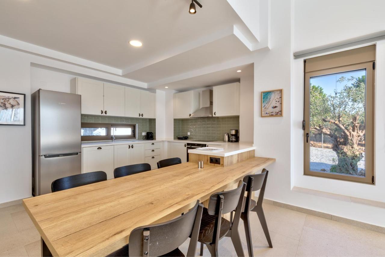 Villa Amberblue Pefkos Pefki エクステリア 写真