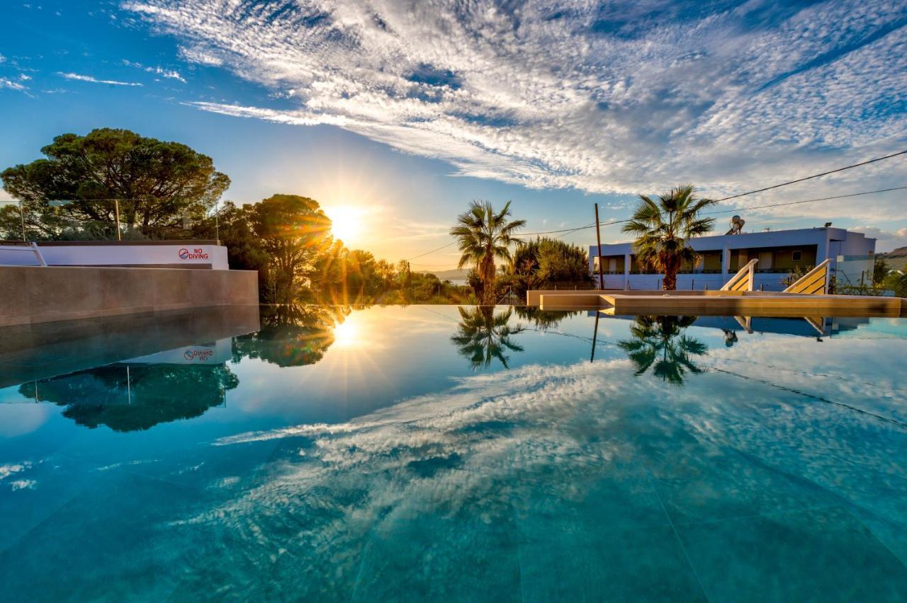 Villa Amberblue Pefkos Pefki エクステリア 写真